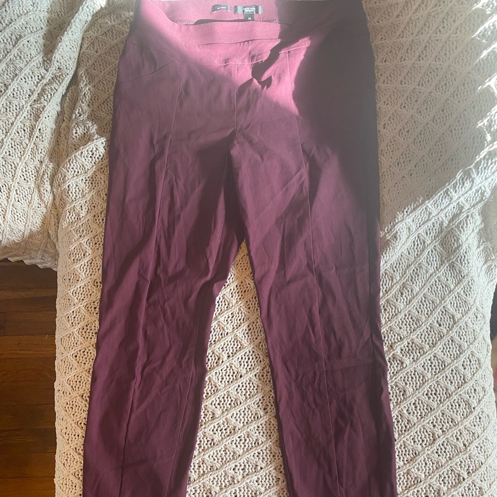 Simply Vera by Vera Wang Berry Skinny Dress Pants M
